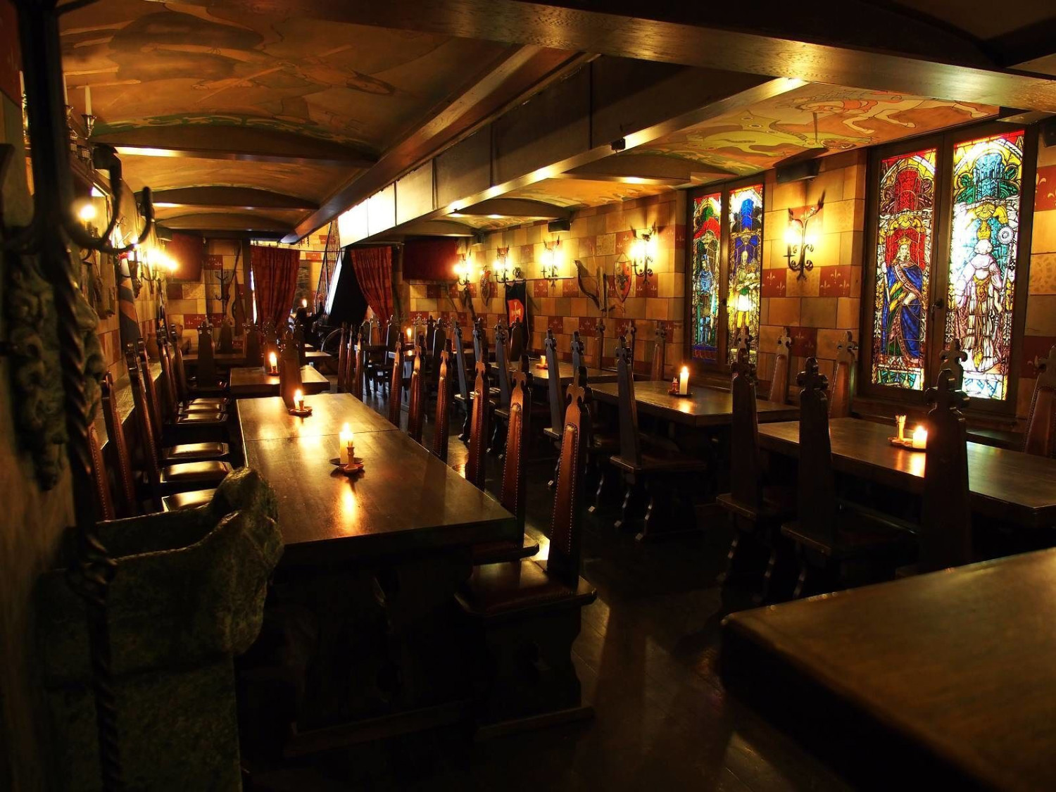 Sir Lancelot Lovagi Étterem